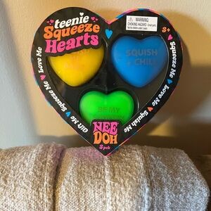 Teenie Squeeze Hearts NEE DOH 3-Pack new in box new in box